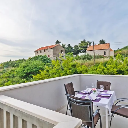 Apartment Dadic